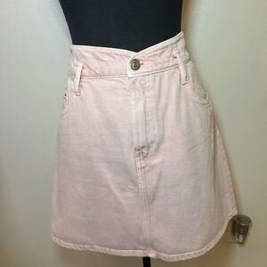 Zara Pink Wash Denim Skirt. Size XL Great Condition